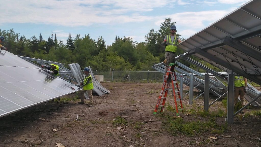 Sullivan & Merritt electricians of IBEW Local 567 Sanford Solar 